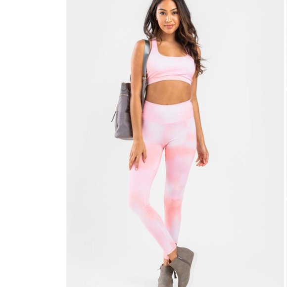 NWT! Francesca's Pink Tie-Dye Razorback Sports Bra! - Picture 3 of 4